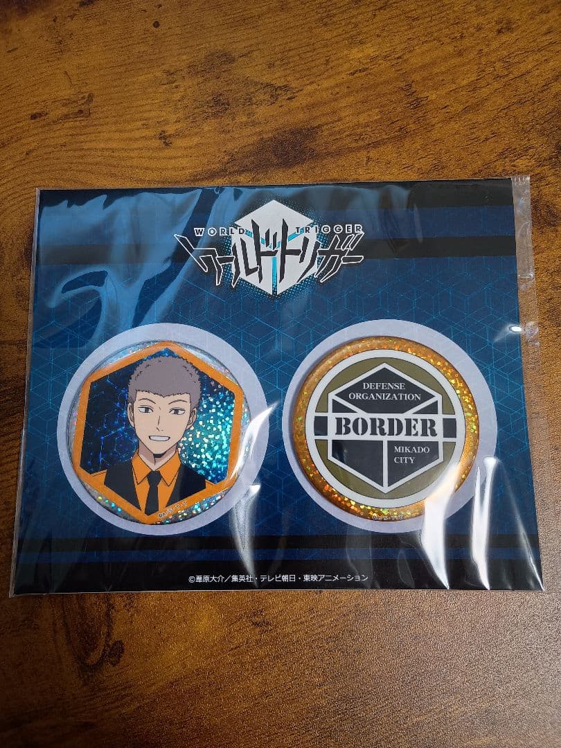 【限定】ワールドトリガー 缶バッジセット ＆ スカーフ（二宮・犬飼・隠岐）
