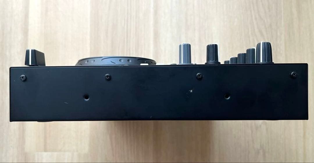 ①DENON DJ MC3000 DJコントローラー 限定白パネル