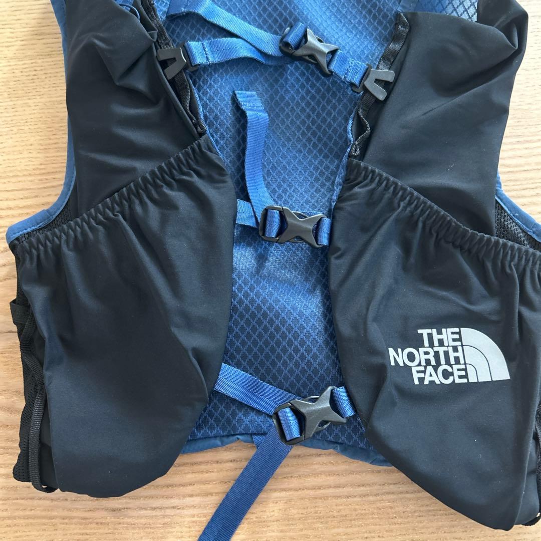 ランニングベスト　ノースフェイス