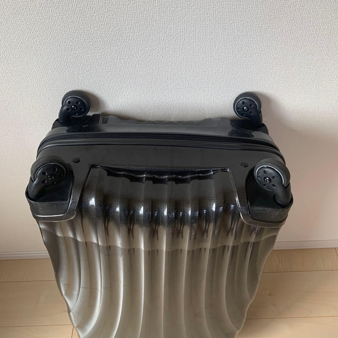 サムソナイト超軽量コスモライト75リニューアルモデル