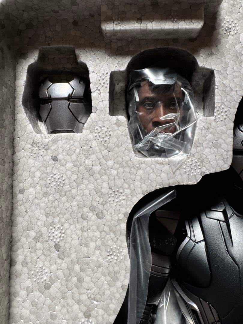 ホットトイズ WAR MACHINE ウォーマシン・マーク2 アイアンマン