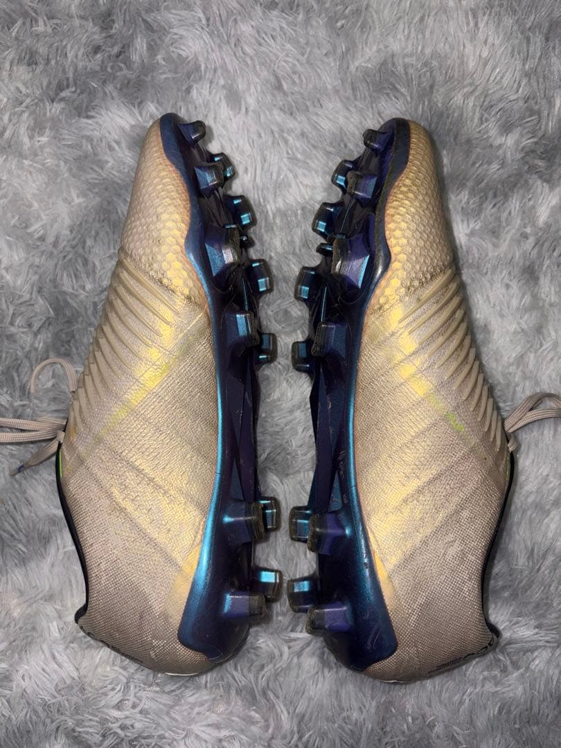 Nike ファントムヴェノム FG テラパック