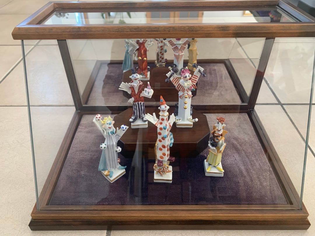 マイセンmeissen　手びねり人形　ピエロ　6体　ショーケース付き