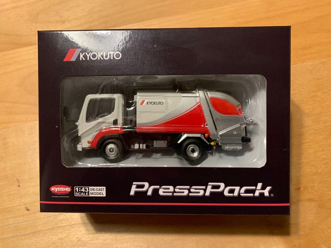 KYOKUTO PressPack 1:43 ミニカー