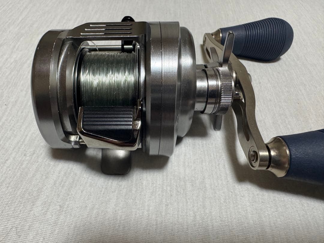 シマノ カルカッタ コンクエスト DC 200 バリアル100