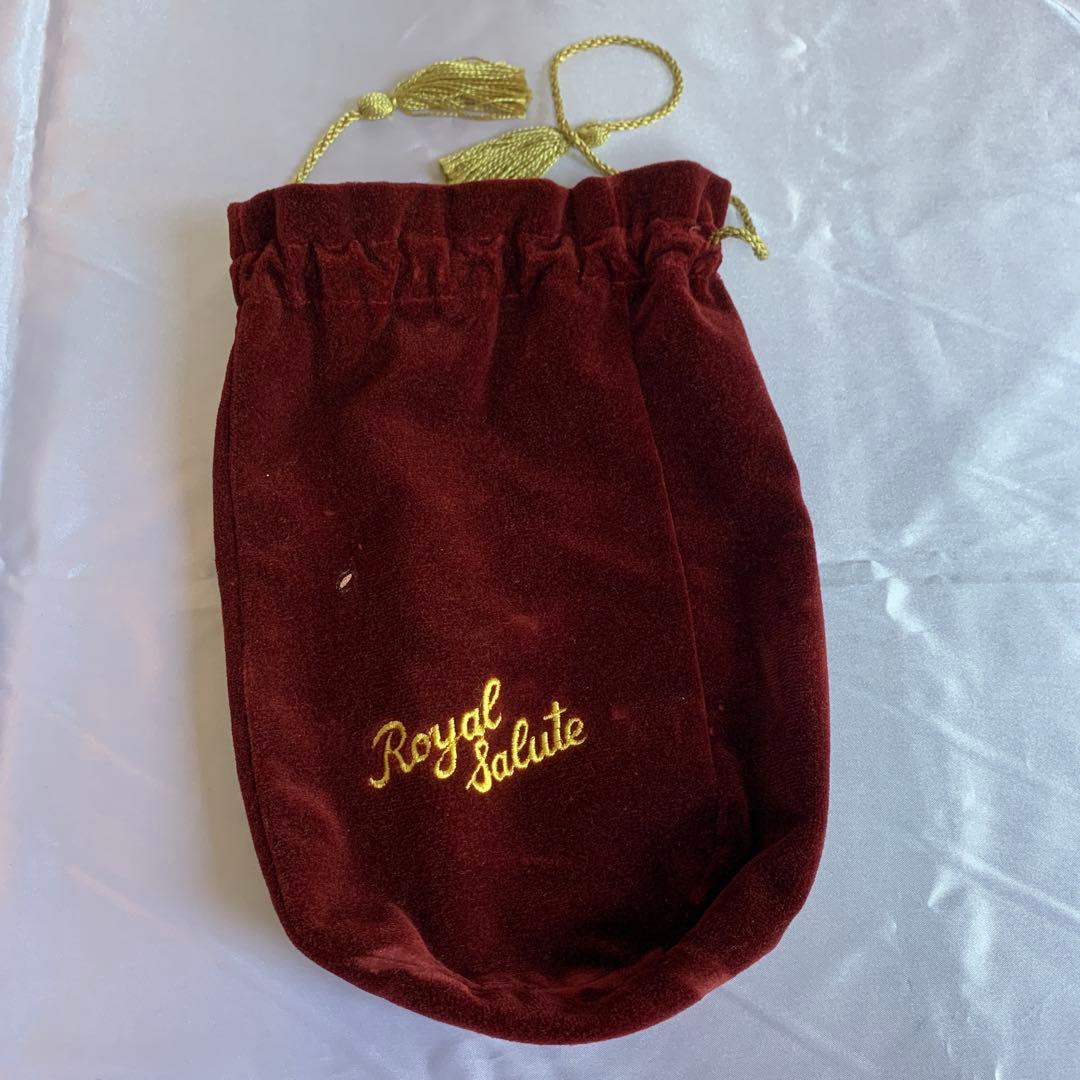 未開栓古酒　シーバスリーガル　ロイヤルサルート 21年　赤陶器