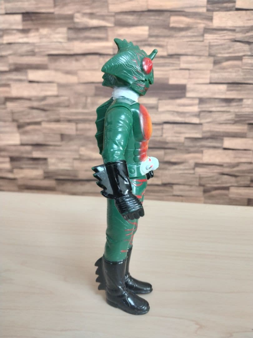 仮面ライダーアマゾン ソフビ人形