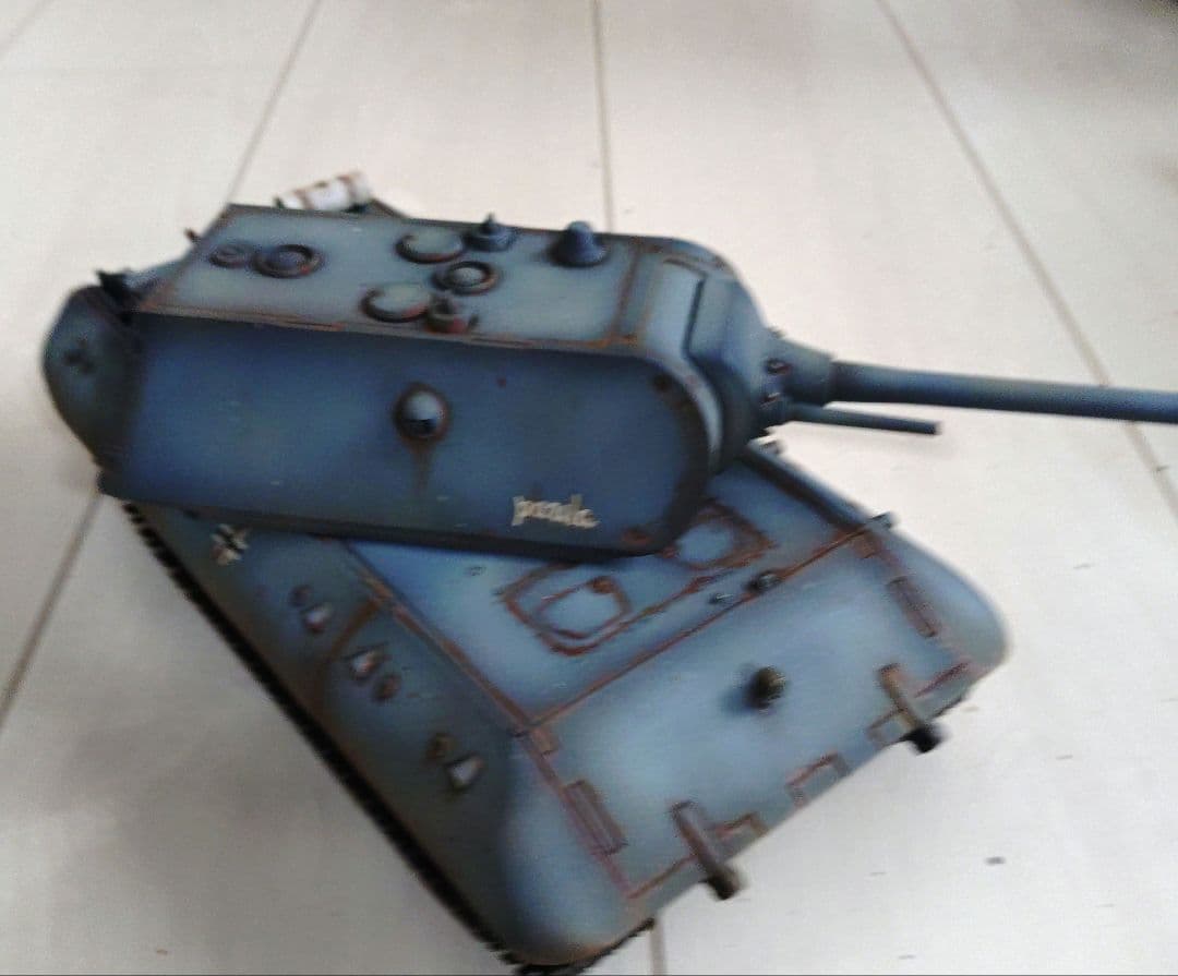 〚塗装完成品〛ドラゴンモデル　 1/35 ドイツ　E100重戦車