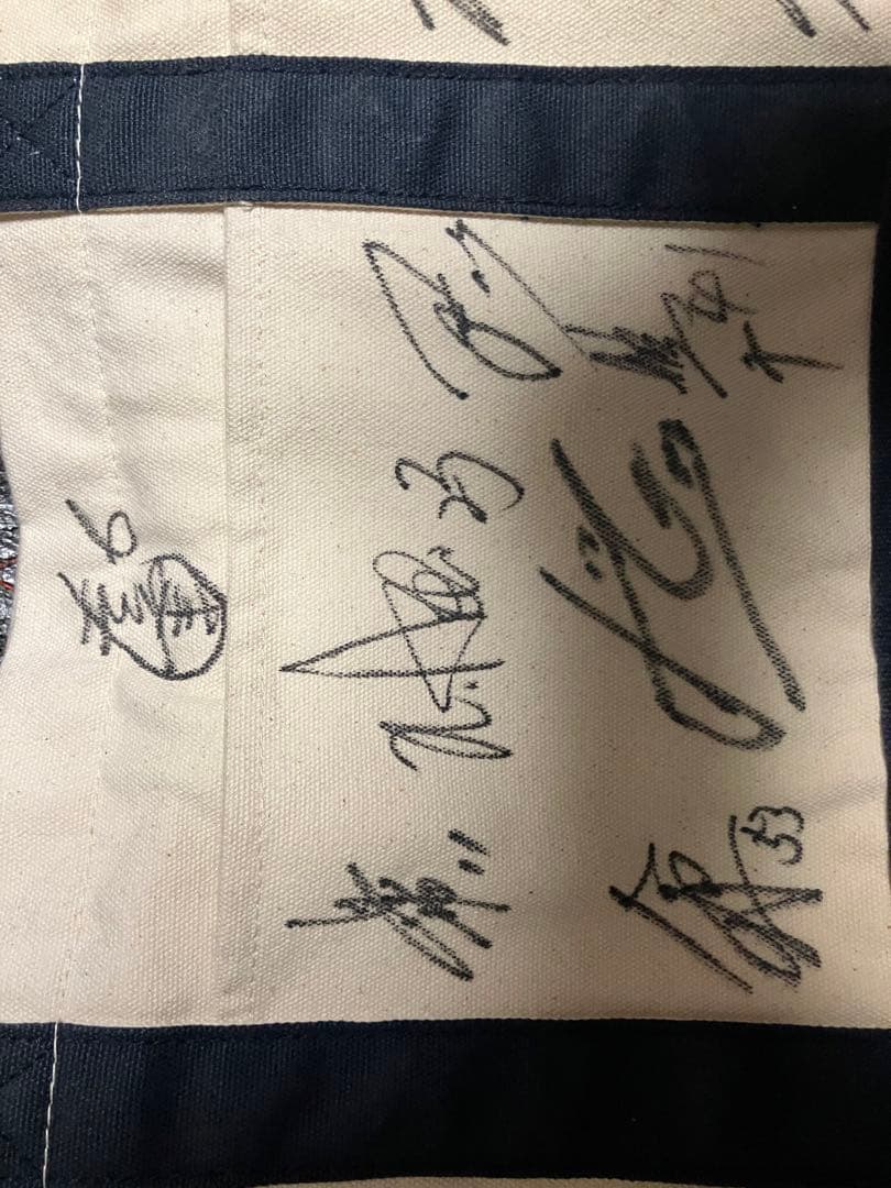 東京ヤクルトスワローズ サイン入りトートバッグ