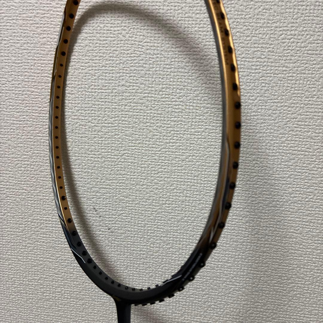 新品 3D CALIBRA 600 バドミントンラケット　li-ning