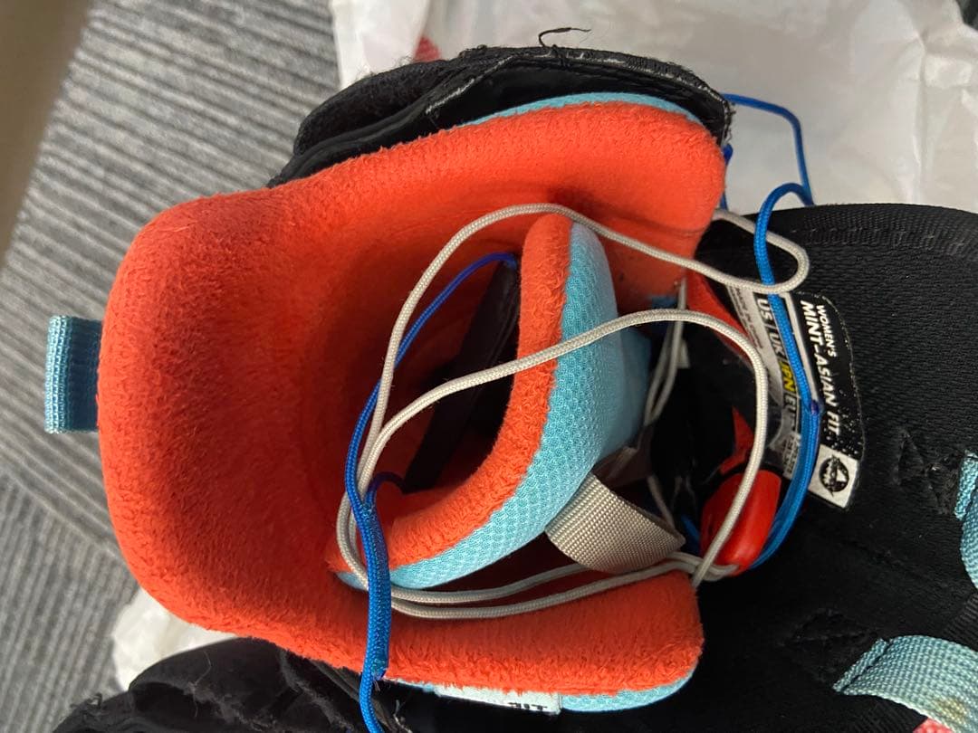 ＋ BURTON スノーボードブーツ 24cm