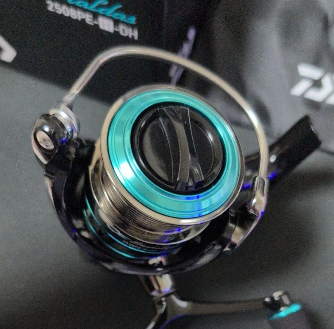 ダイワ エメラルダス 2508PE-H-DH スピニングリール