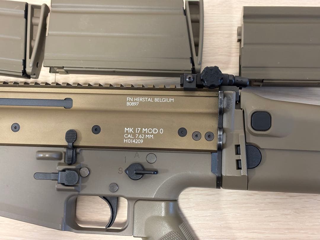 東京マルイ　次世代電動ガン　SCAR-H フラットダークアース