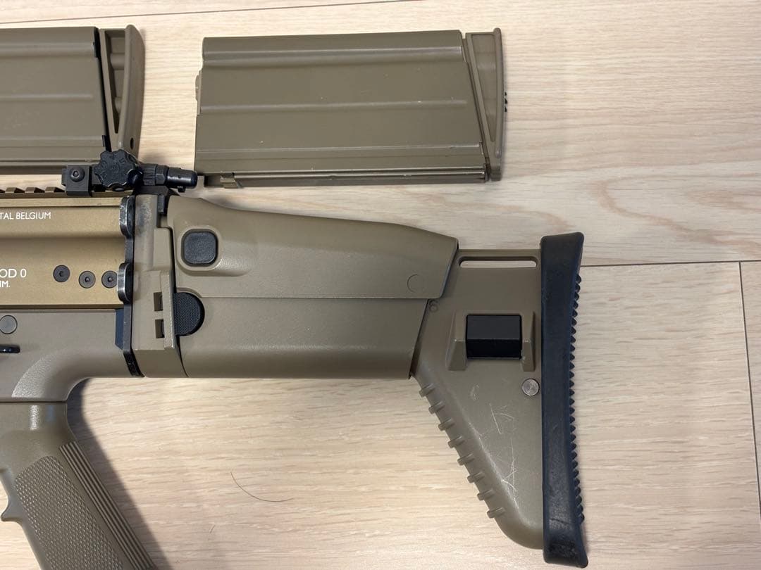 東京マルイ　次世代電動ガン　SCAR-H フラットダークアース