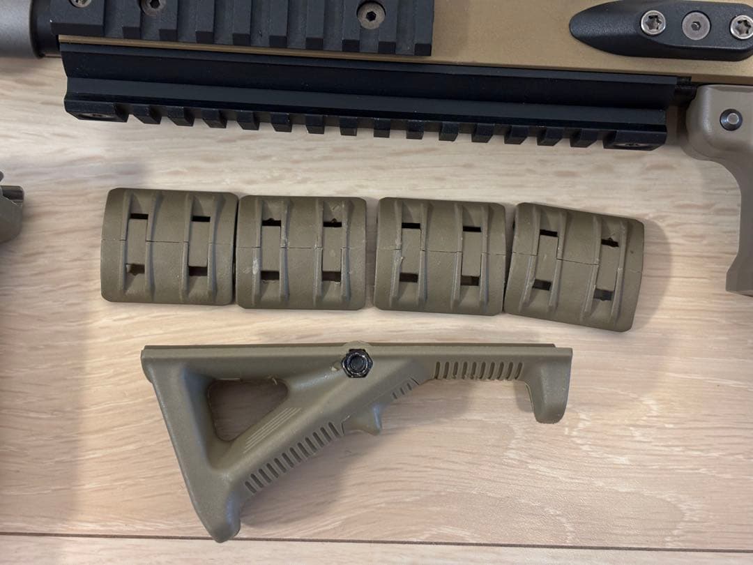 東京マルイ　次世代電動ガン　SCAR-H フラットダークアース