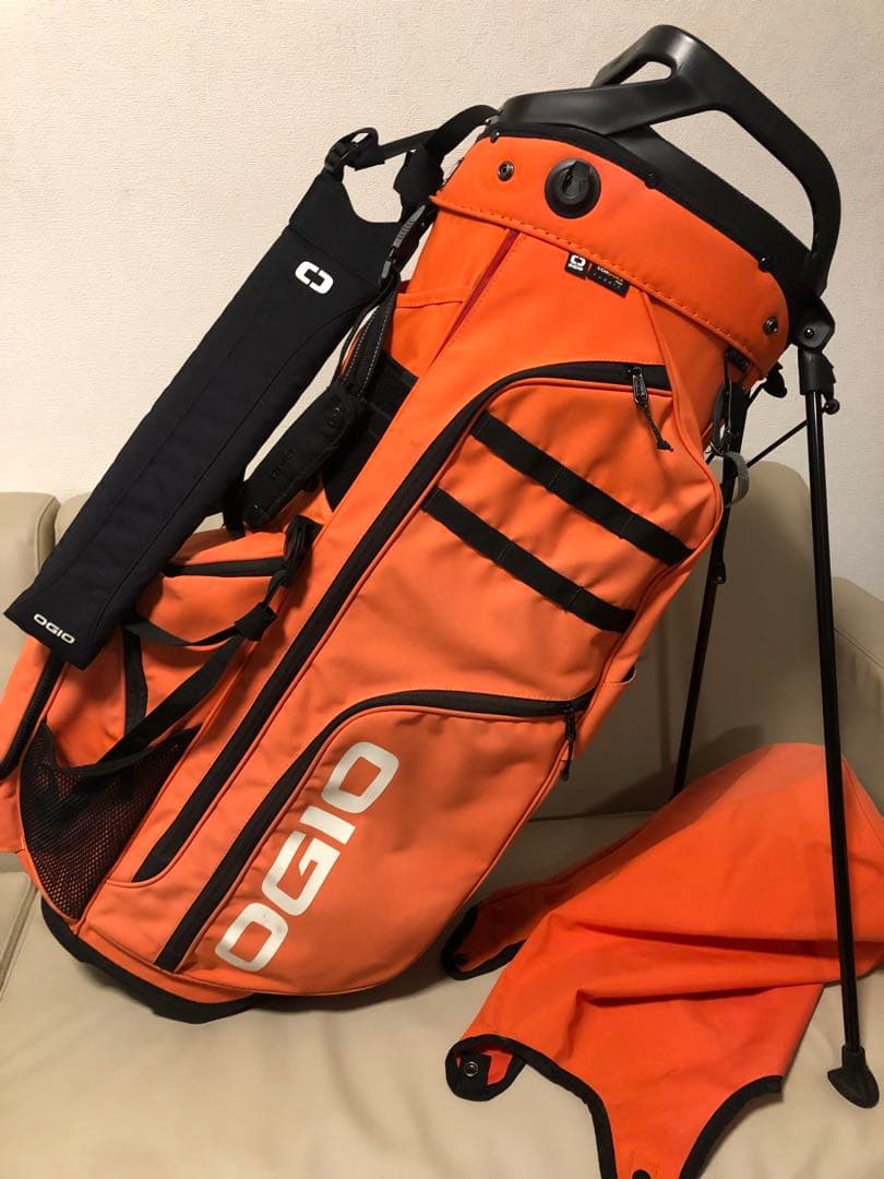 【送料込み】廃盤希少品　オジオ　14割　スタンド式キャディバッグ　限定色