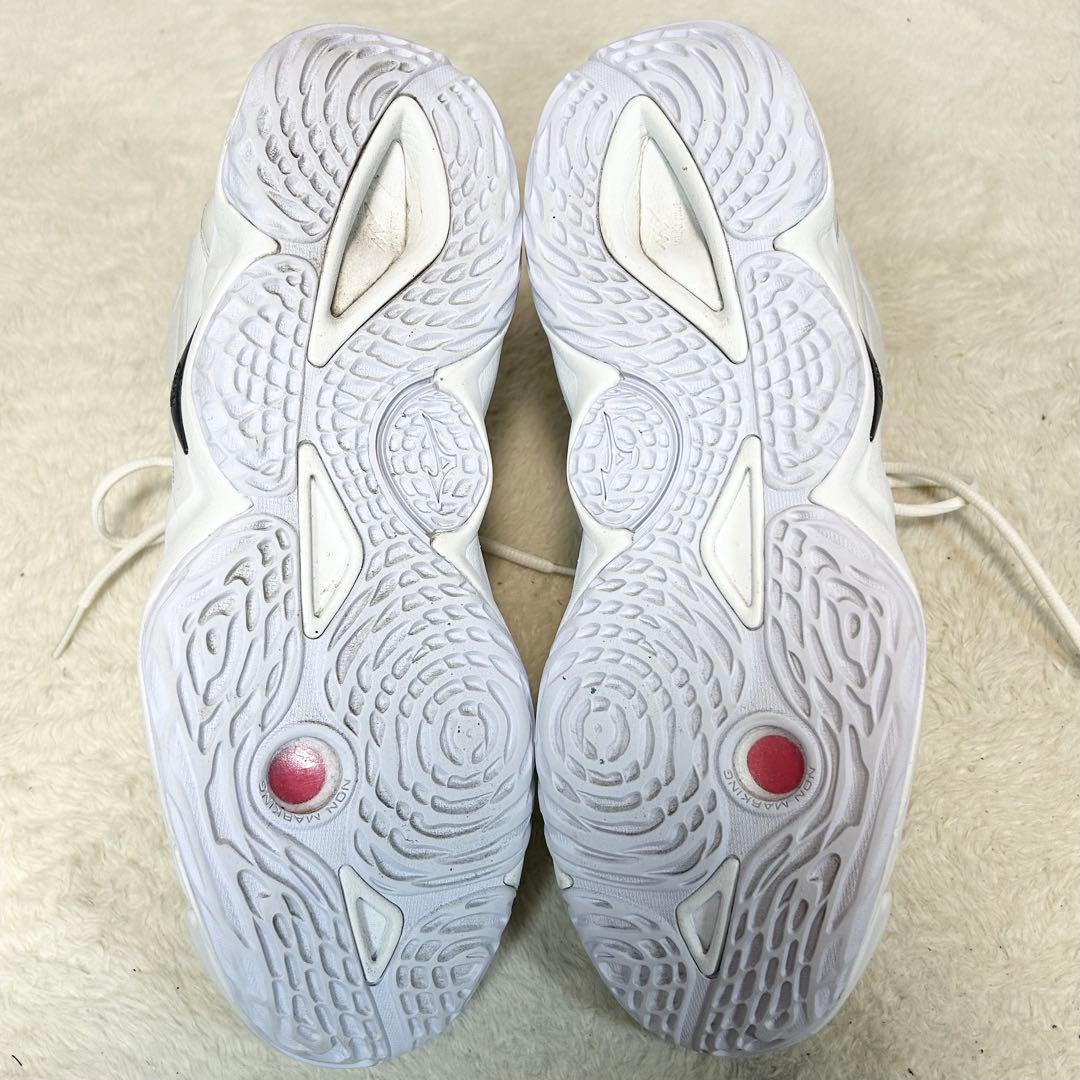 美品❗️MIZUNO ウエーブモーメンタム3 MID バレーボールシューズ