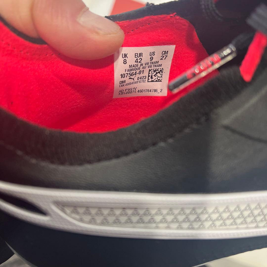 PUMA プーマ キングアルティメットHG/AG 黒色/白サイズ27.0