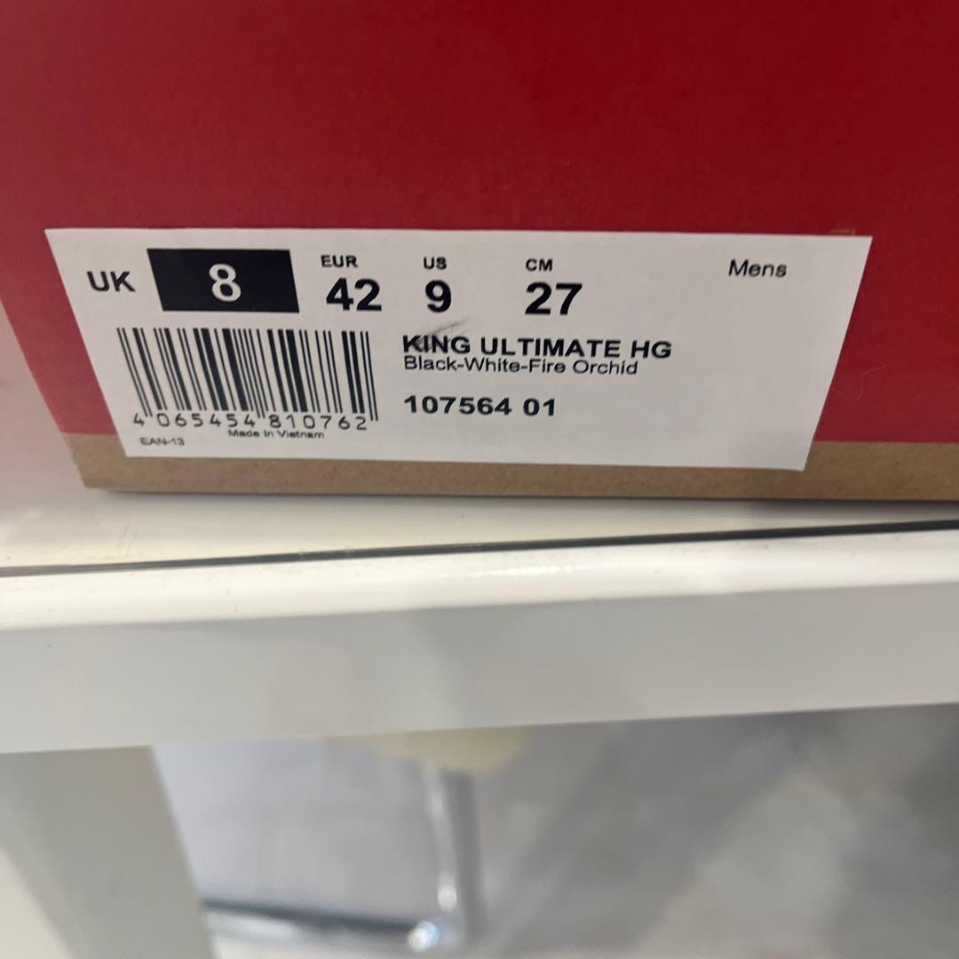 PUMA プーマ キングアルティメットHG/AG 黒色/白サイズ27.0