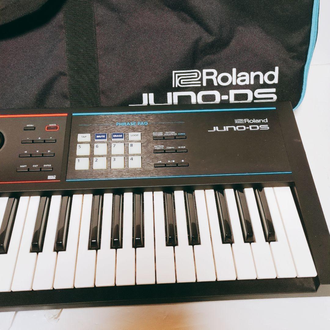ROLAND JUNO-DS61 61鍵 シンセサイザー ソフトケース付属 美品