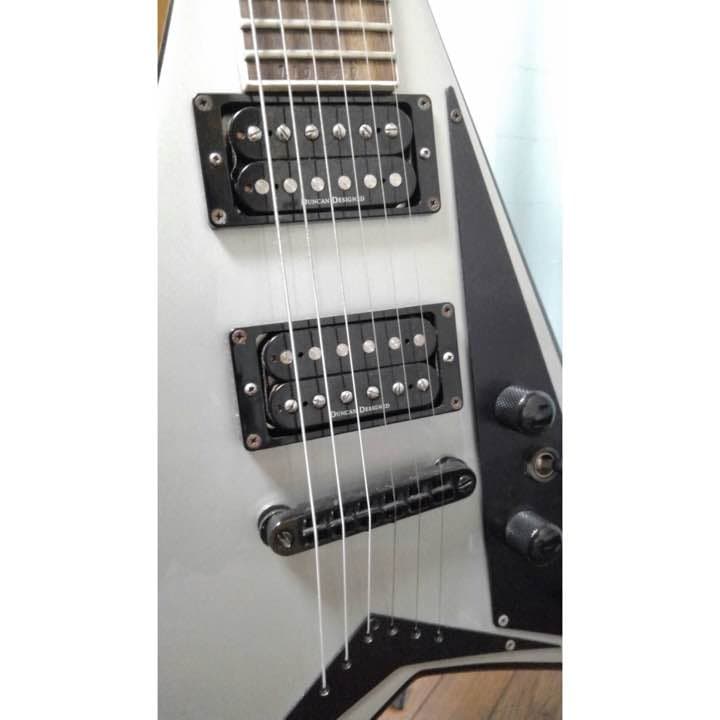 Jackson Rhoads RR24XT ランディーV