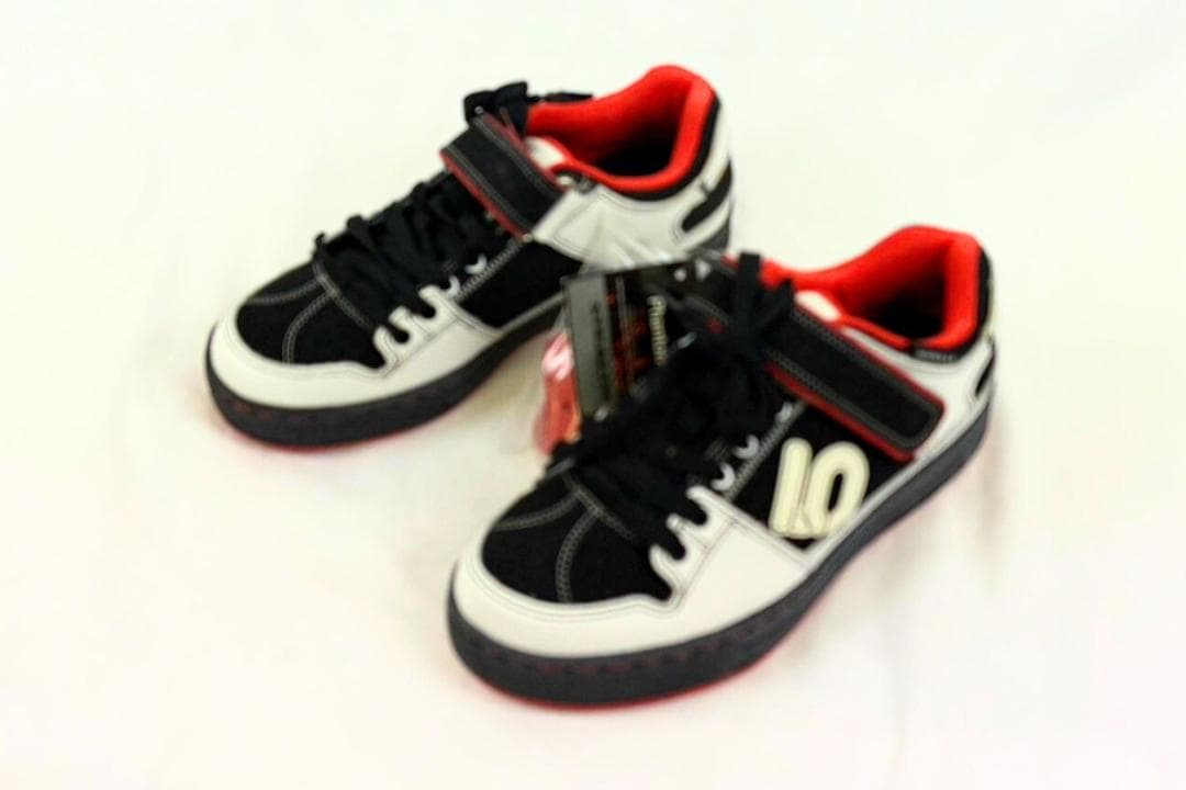 V31) 未使用 箱付 FIVE TEN 250mm シューズ