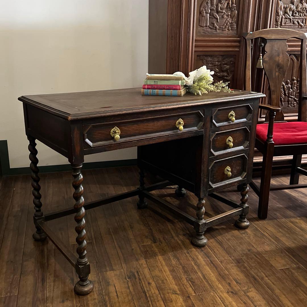 k232r124 イギリス アンティークデスク 革張り ツイストレッグ オーク材