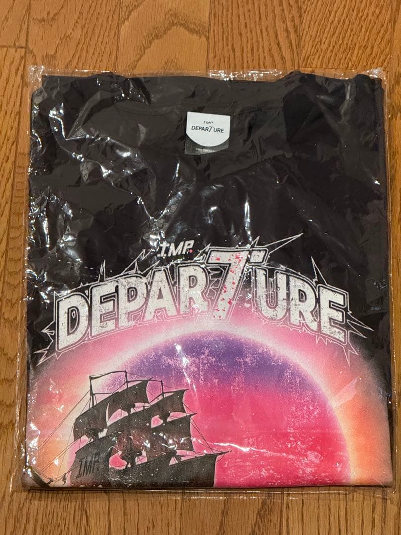 IMP. Departure Tシャツ