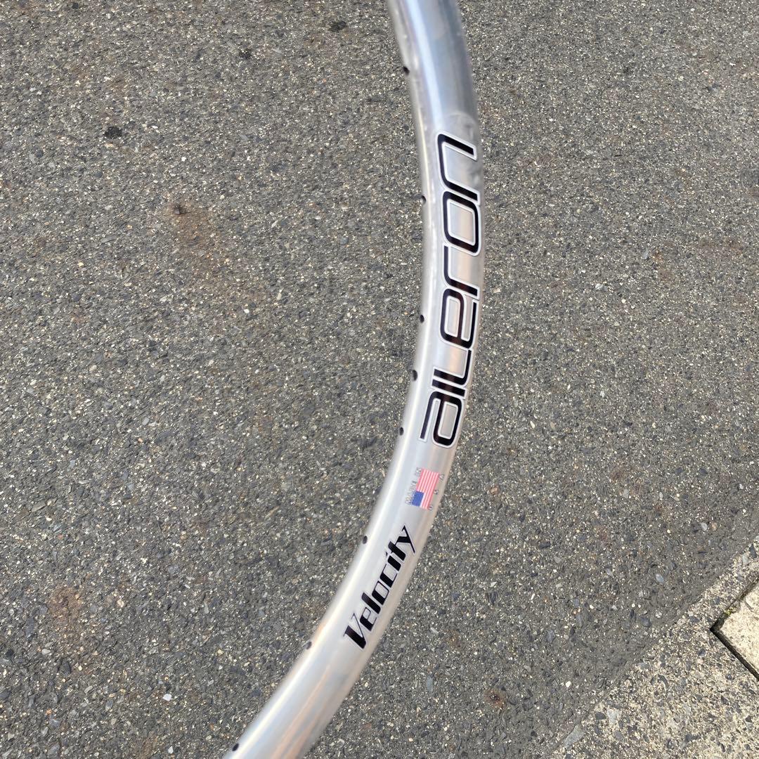 Velocity Aileron リム　32h