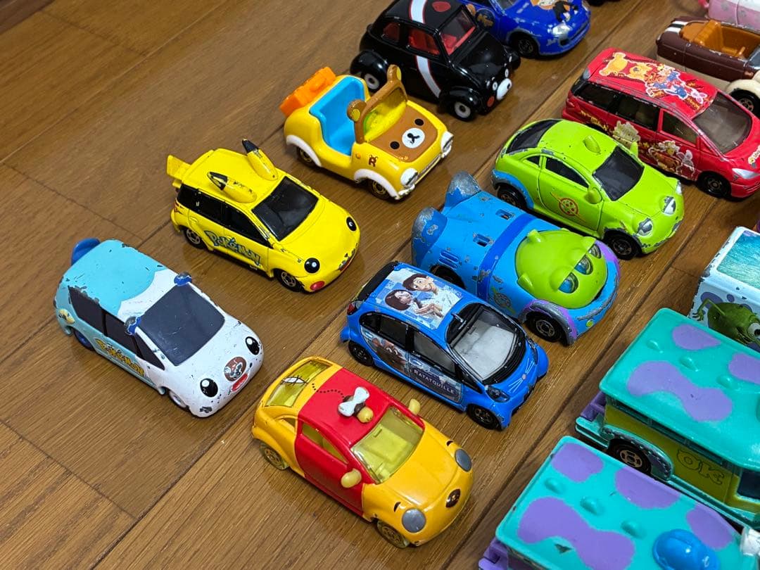 【まとめ売り】ディズニートミカなど　計59台