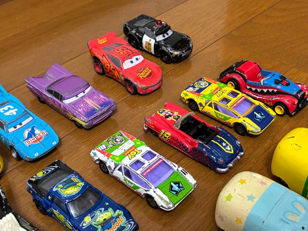 【まとめ売り】ディズニートミカなど　計59台