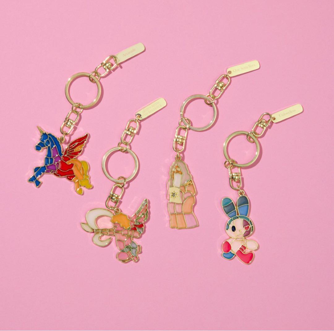 【新品】Wonder Museum ステンドグラスキーホルダー 全４種セット