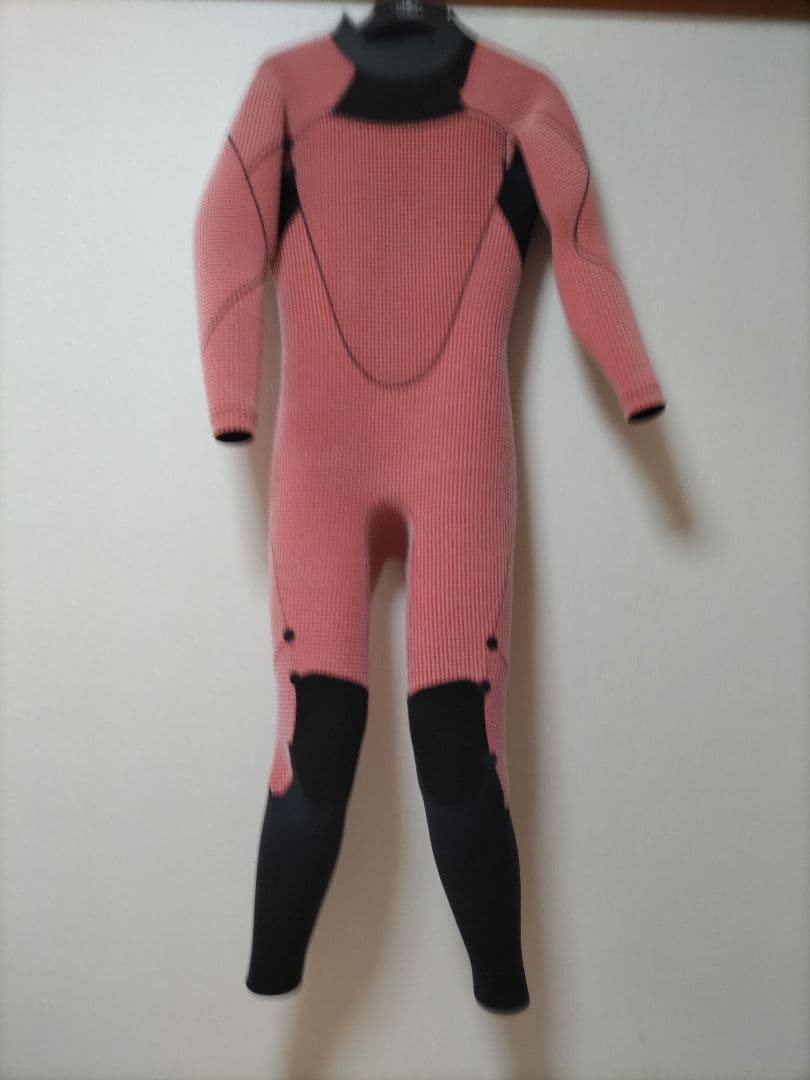 O'NEILLセミドライ 5x3mm バックジップMLB 2回のみ使用　ほぼ新品