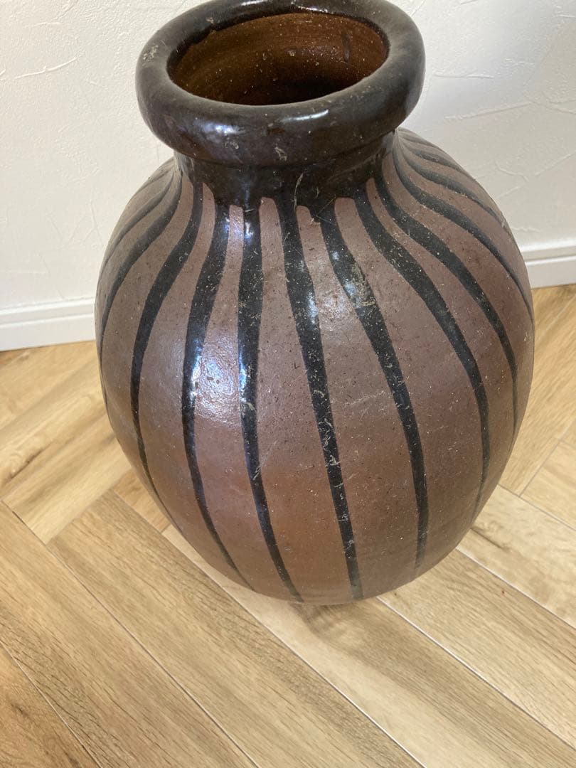 丹波の壺　民藝　雑器　懐かしい　蓋付き