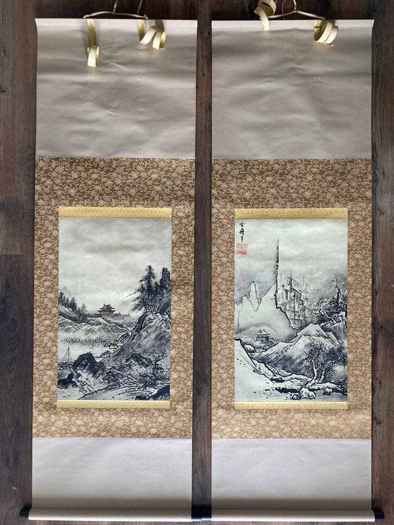 【旧家出品】雪舟 「秋冬山水図」 掛軸　東京国立博物館　正式許諾　限定E.A番