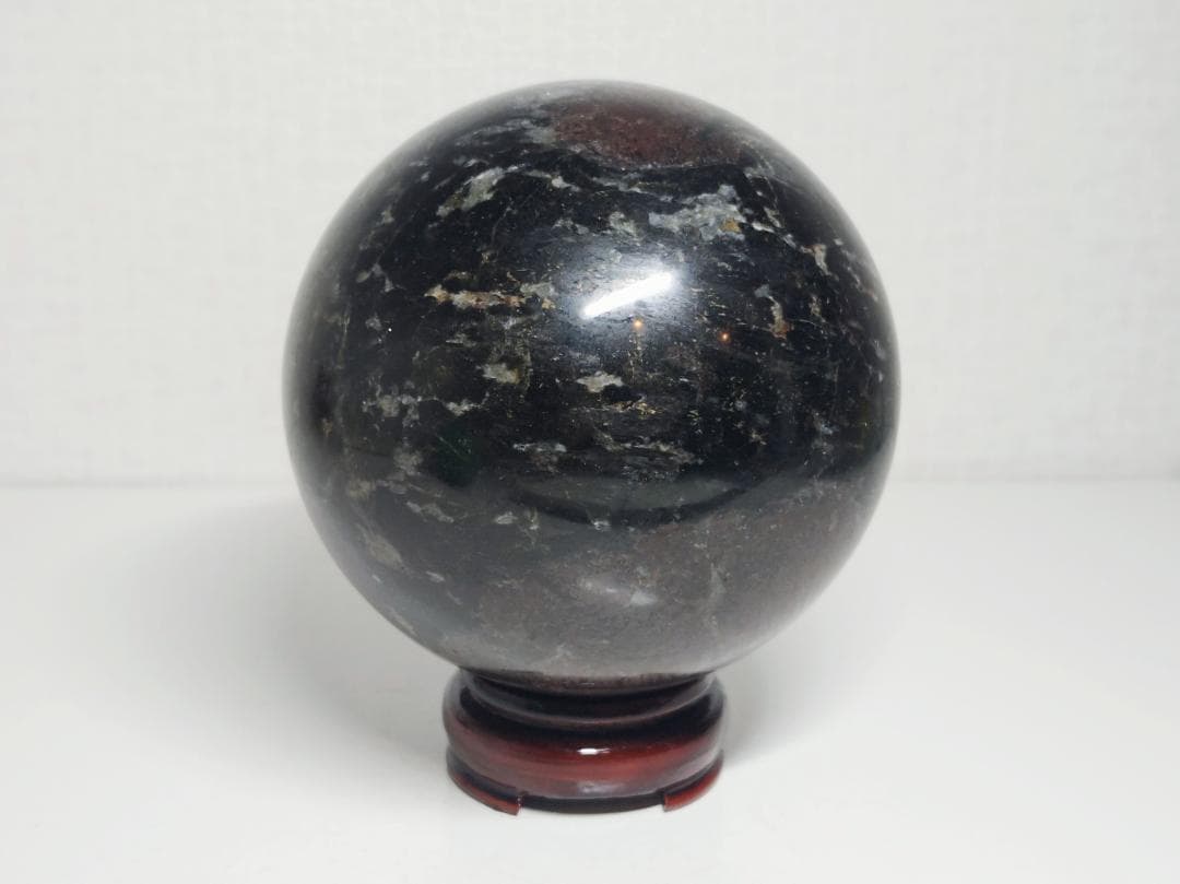 ガーネットインヌーマイト 2kg 原石 鑑賞石 自然石 誕生石 鉱物 鉱石 水石