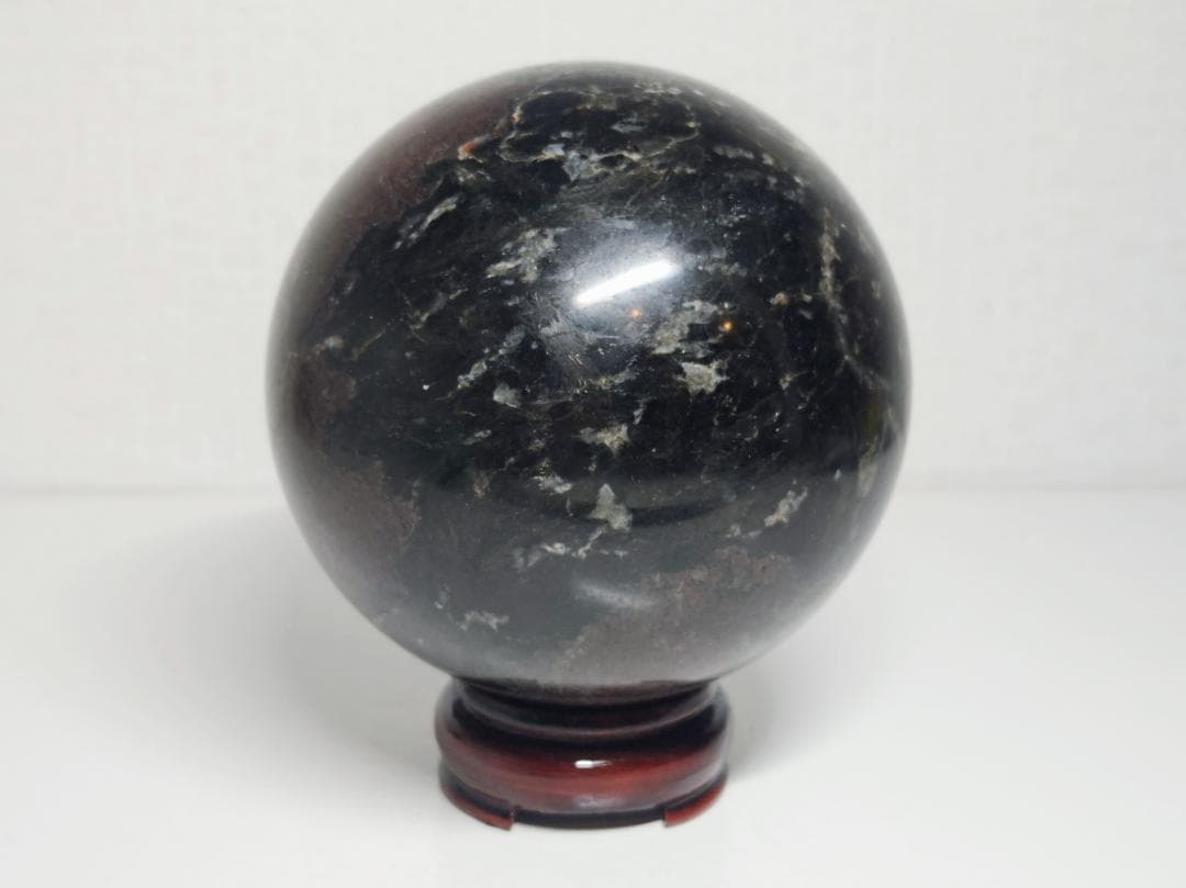 ガーネットインヌーマイト 2kg 原石 鑑賞石 自然石 誕生石 鉱物 鉱石 水石