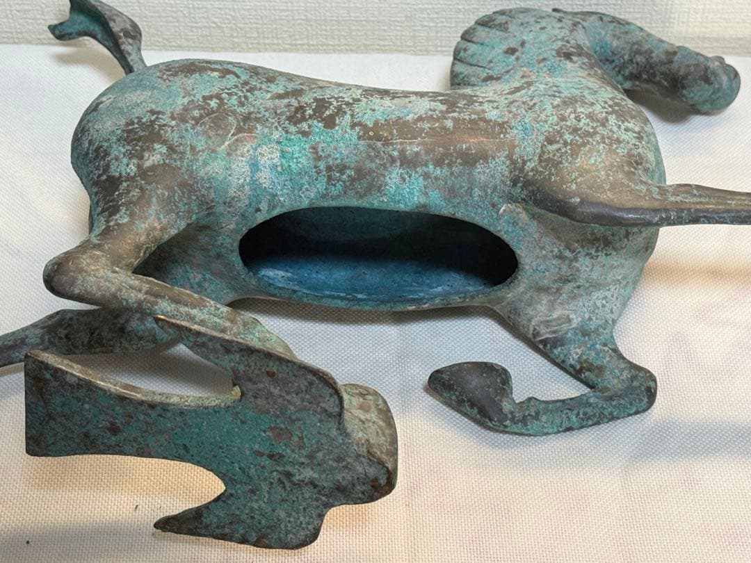 中国　青銅器　馬　台付　古代銅器　送料込み251101