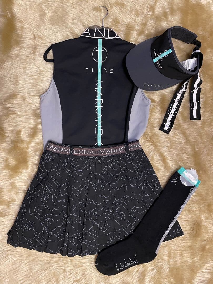 専用✦新品&美品✦マークアンドロナ✦T-LINEシャツスカートなど5点セット
