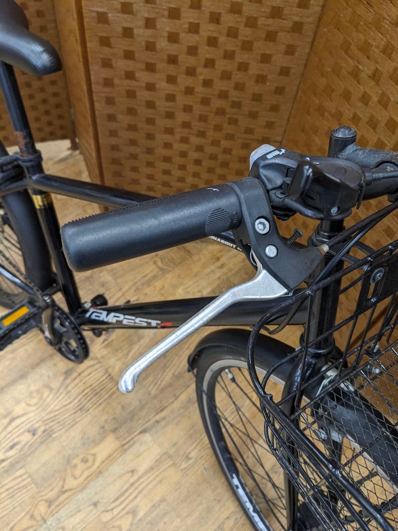 U028 普通自転車　26インチ　6段変速 LEDオートライト