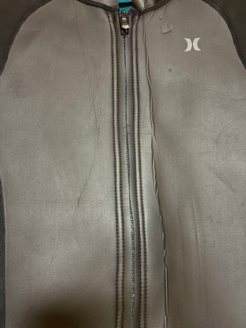 Hurley ブラック ジップアップ タッパー 2mm