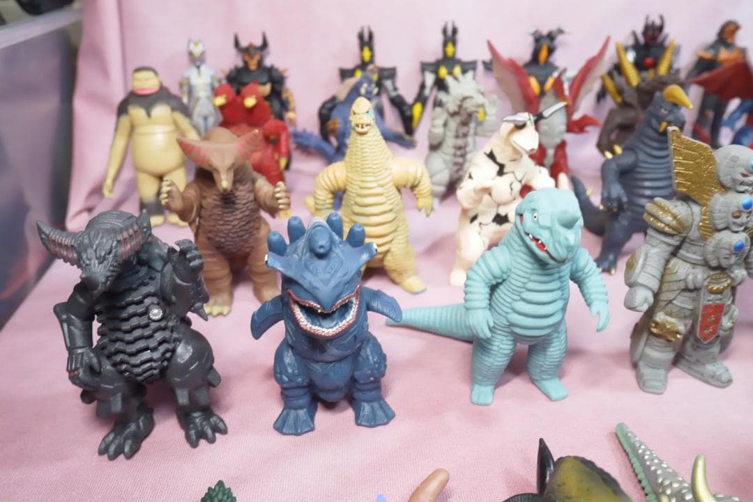 ウルトラ怪獣シリーズ500　怪獣　ソフビ　74体セット