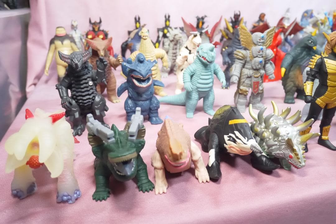 ウルトラ怪獣シリーズ500　怪獣　ソフビ　74体セット