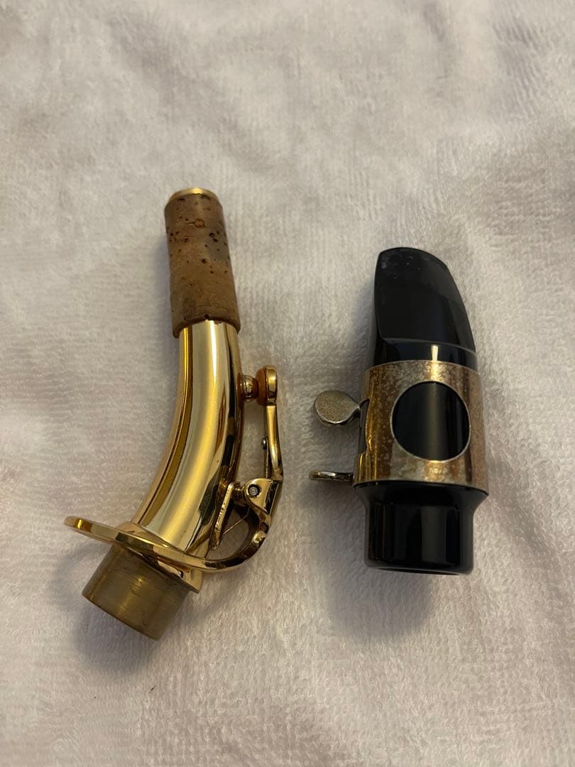 ソプラノサックス Unison SS-7001L。