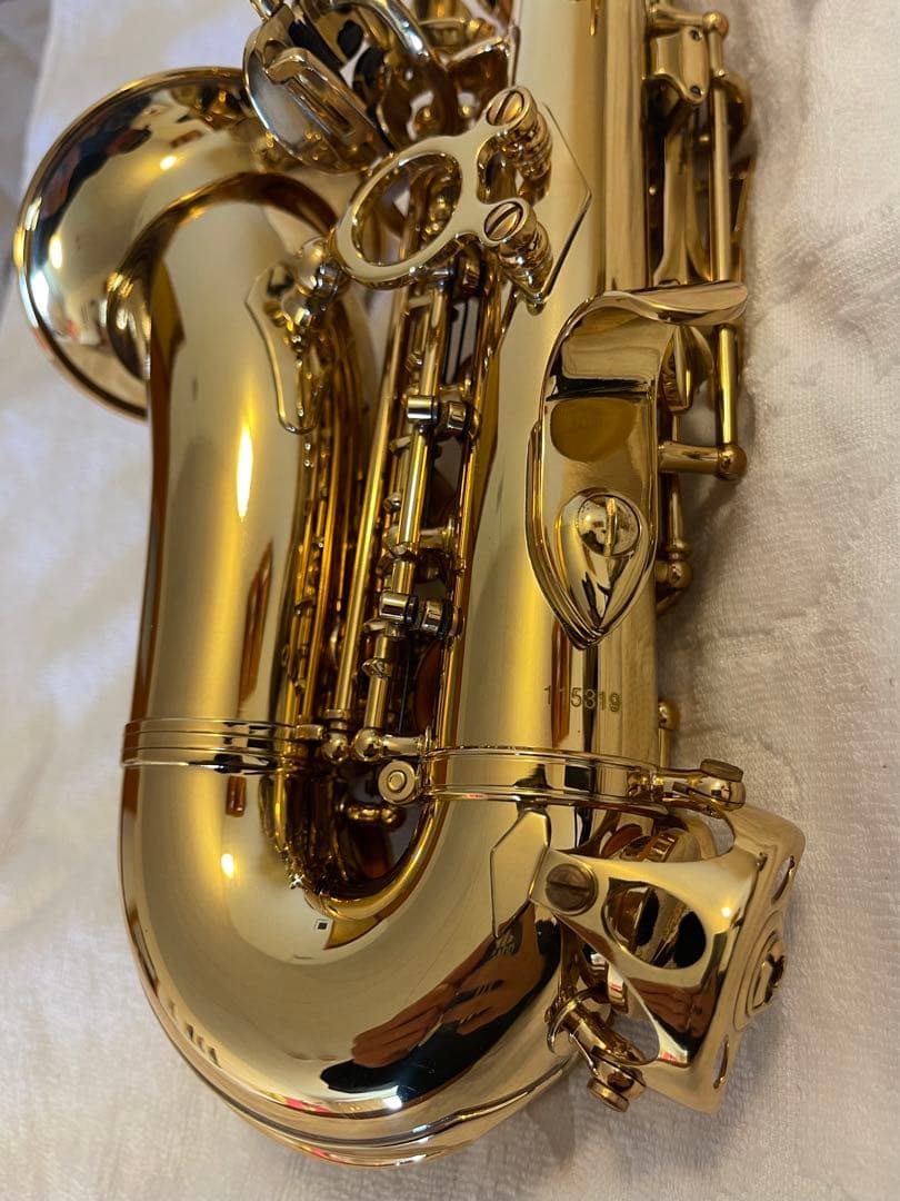 ソプラノサックス Unison SS-7001L。