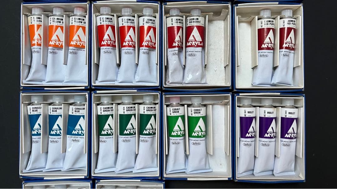 ホルベイン　アクリラ絵具　9号40mlチューブ21色セット。未使用中古品