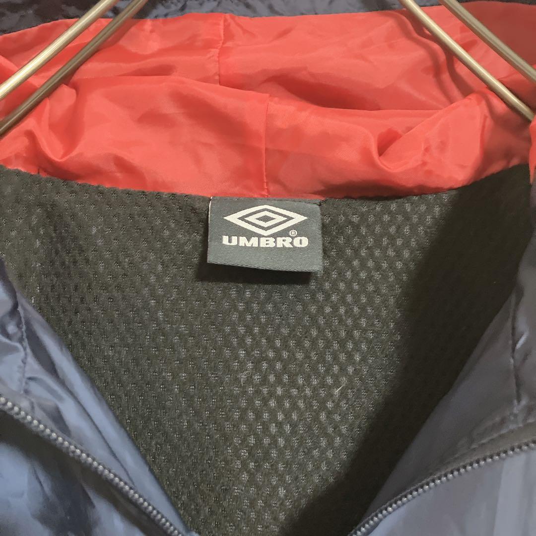 【セットアップ】限定品　UMBRO アンブロ　KAMO ナイロン上下　上L 下M