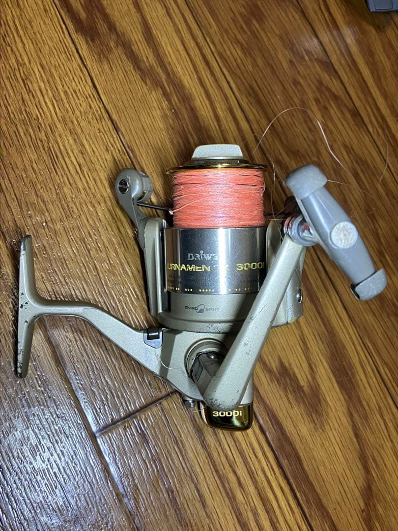 ダイワ　Daiwa tournament Z3000