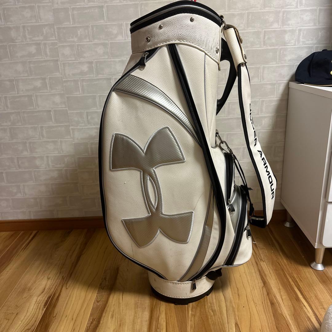 アンダーアーマーゴルフキャディバック