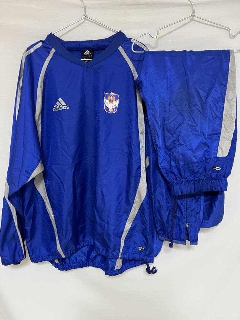 アルビレックス新潟　adidasトレーニングウェア O
